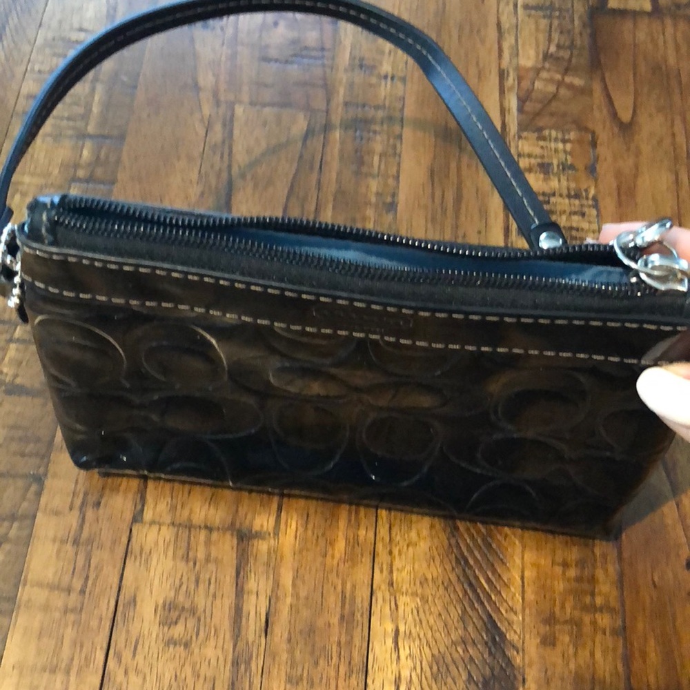 Coach wristlet - Picture 3 of 4